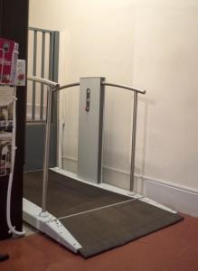 Wheelchair lift 